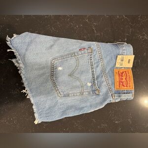 New with tags Levi’s 501.